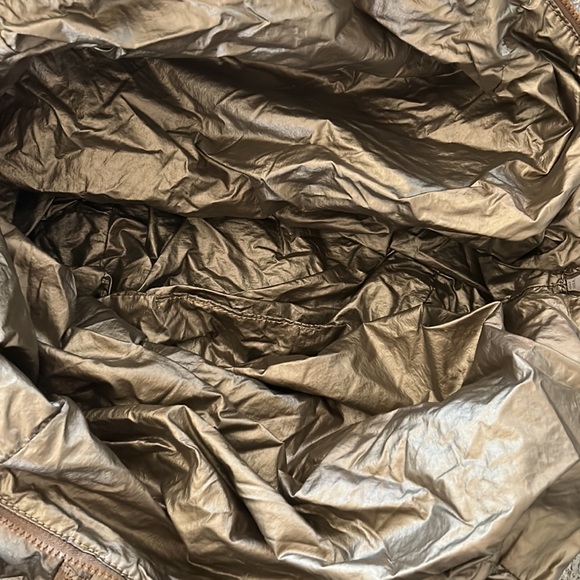 See By Chloe Gold Metallic Bag - Picture 7 of 13